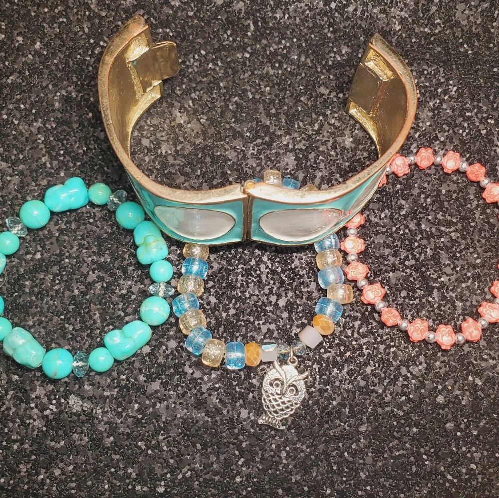 Bracelet bundle - Picture 7 of 7